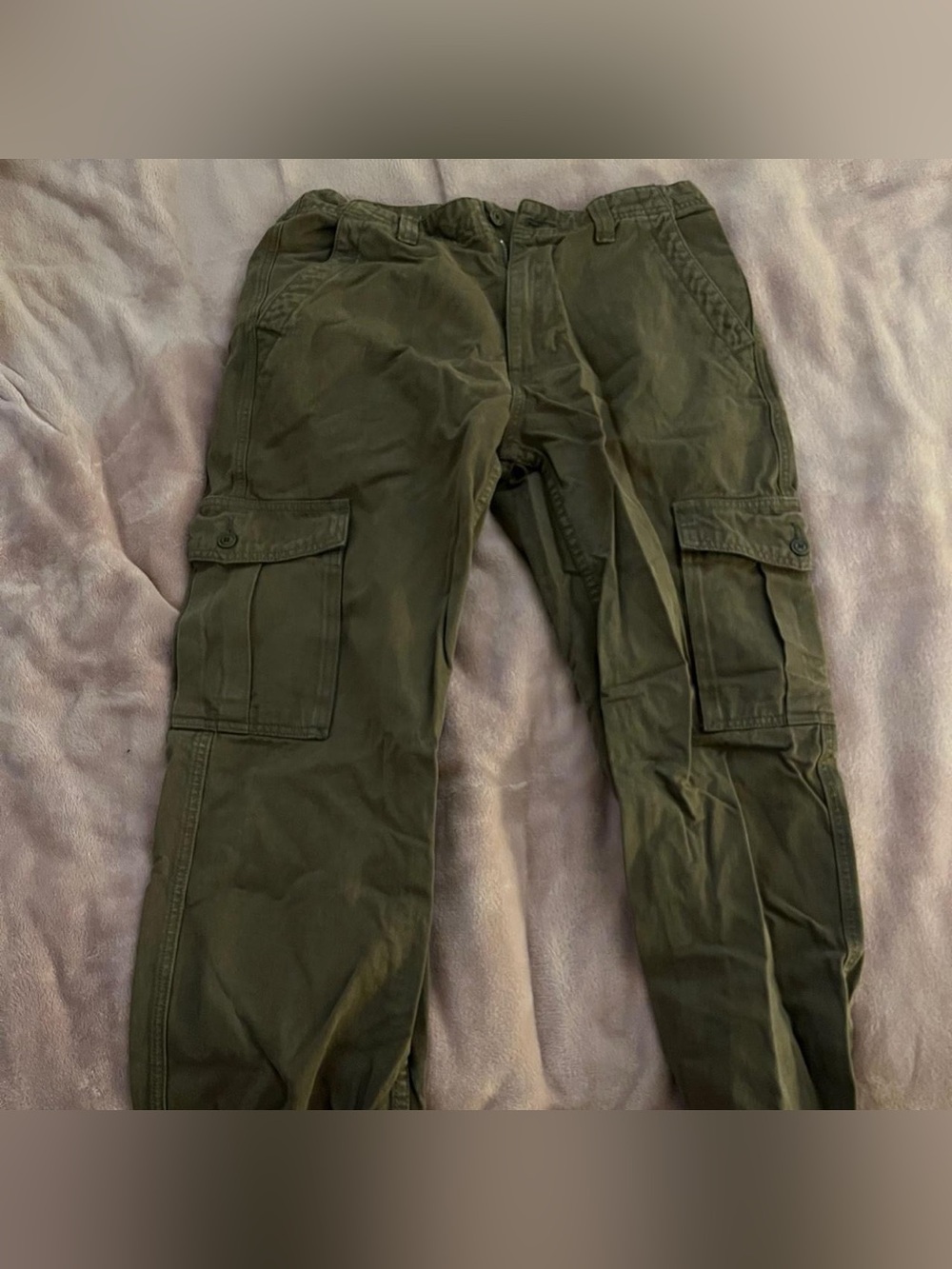 Brandy Melville Men's Olive Cargo Pants